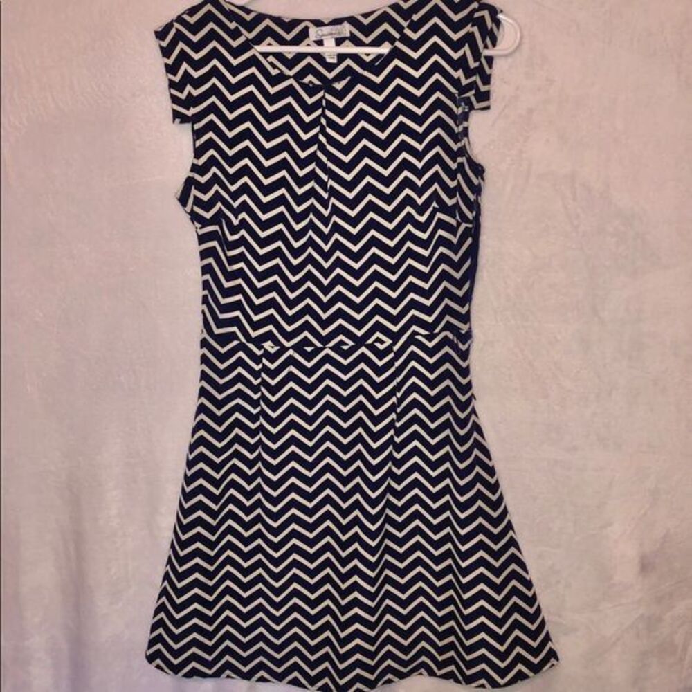 Speechless navy blue and cream colored midi dress